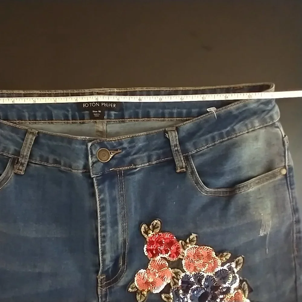 BOSTON PROPER Women's Jeans Size 16 Sequin Floral Stretch Straight Leg Pant - Picture 11 of 16